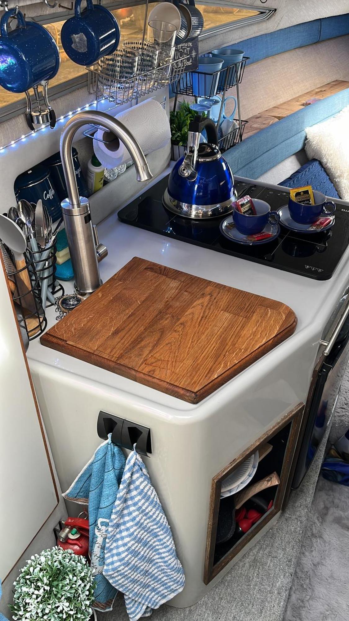 Готель Floatsyerboat Cuxton Екстер'єр фото