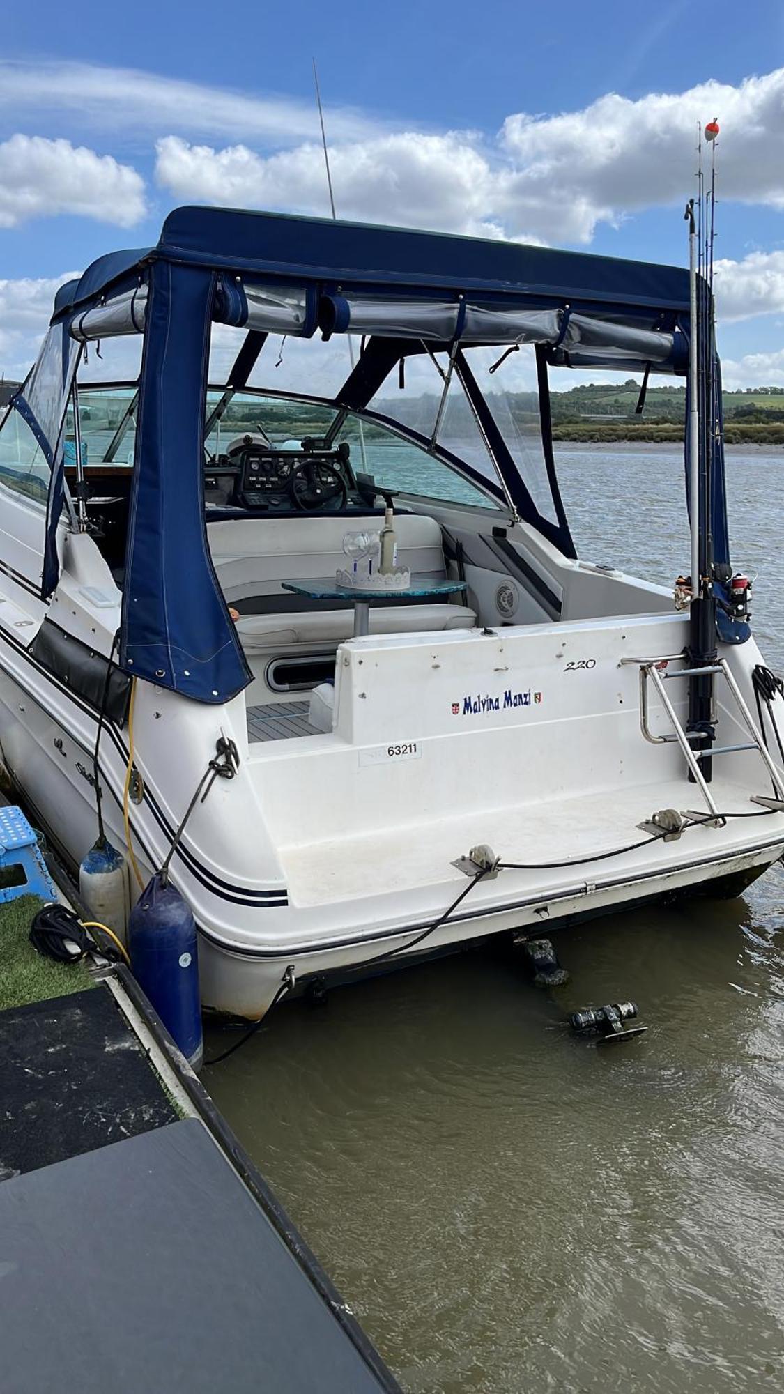 Готель Floatsyerboat Cuxton Екстер'єр фото